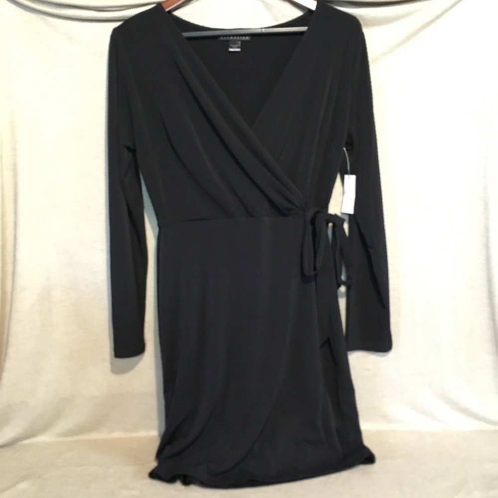 Medium Women’s Attention Black Dress